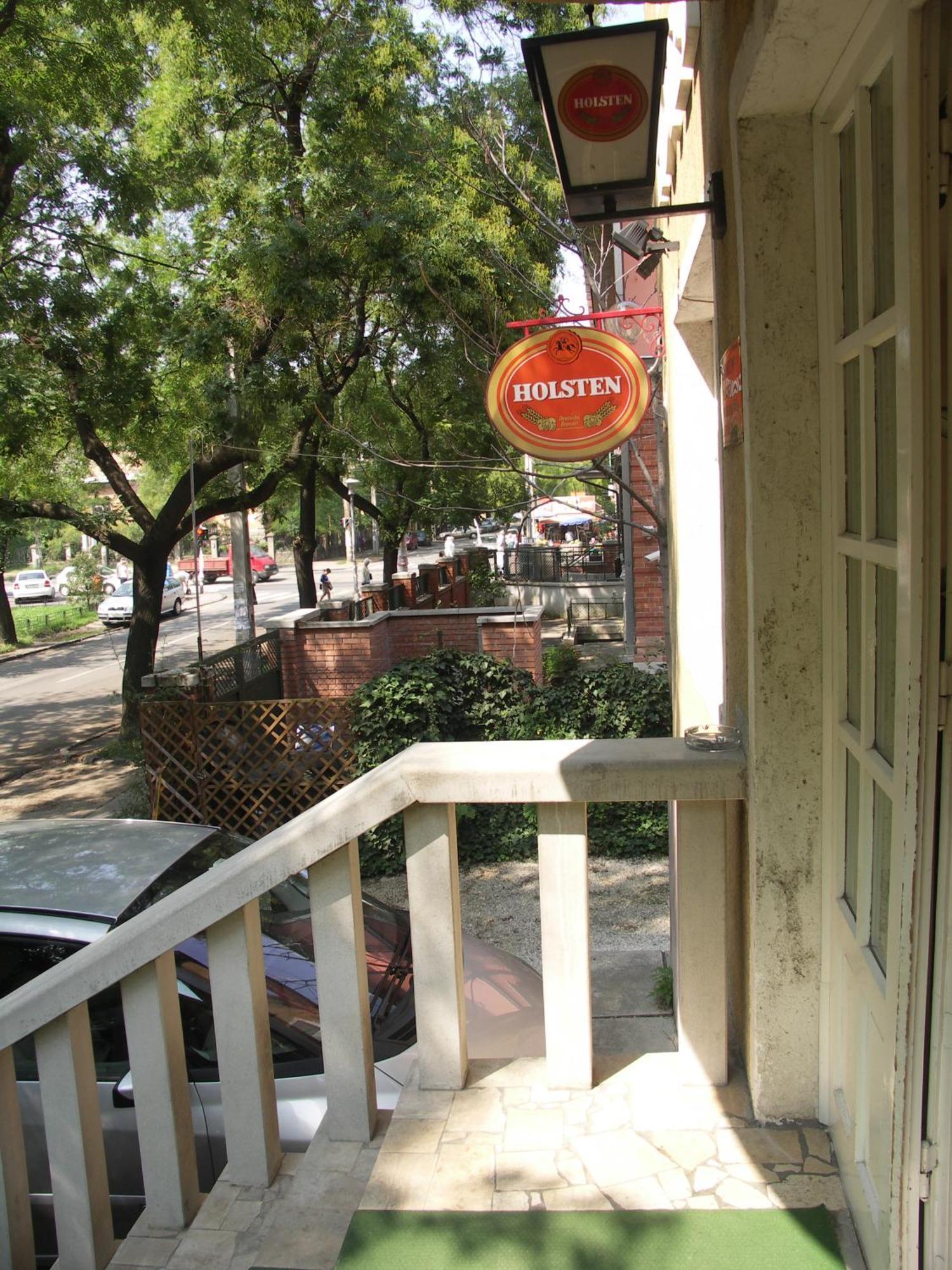 Carmen Pension บูดาเปสต์ ภายนอก รูปภาพ